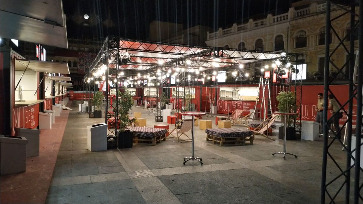 StreetBoxCo's tweet image. Hoy en Ciudad Real arranca M.U.F.F. el nuevo evento de Mahou con nosotros! #Muff #Mahou #CiudadReal