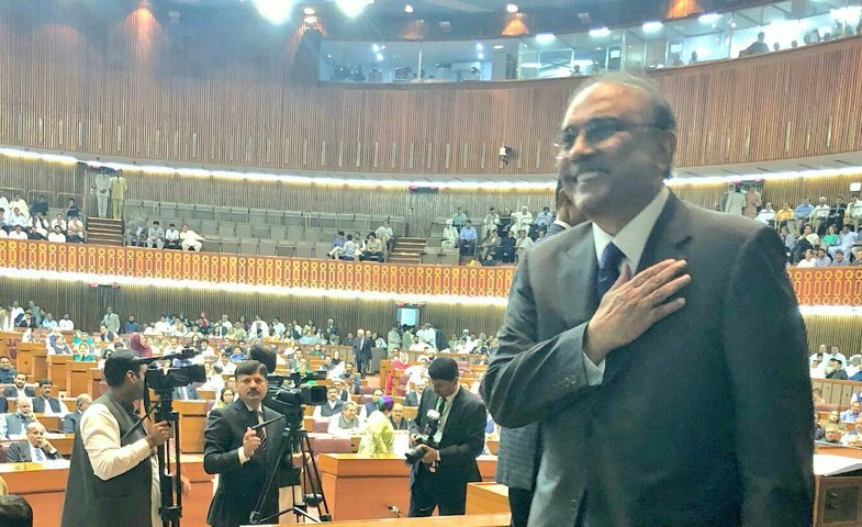 Happy birthday Mard-E-Hur Raees Asif Ali Zardari. May you have many more   