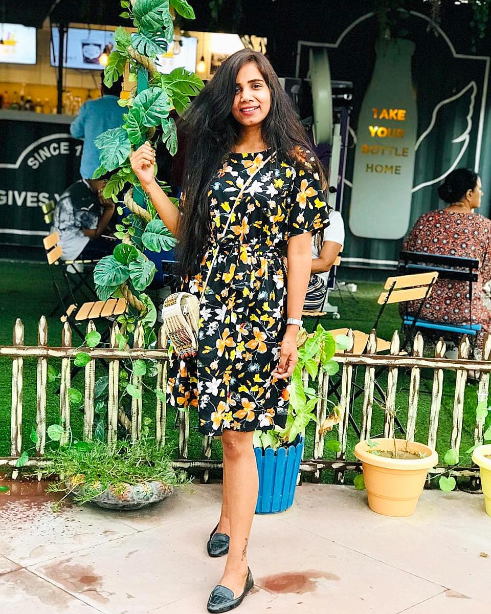 AsortWorld's tweet photo. Loving the florals! @hautef flaunts the florals with Amiiga
#amiigaisyou #amiigaforyou #thereforyou #summercollection #newbrand #branchlaunch #ootdguide #ootdmagazine #styleinspiration #fashiontrends #trendingnow #womensfashion #chickmagnet #womenswear #amiiga #asortworld #asort https://t.co/Ihk0sjPM45