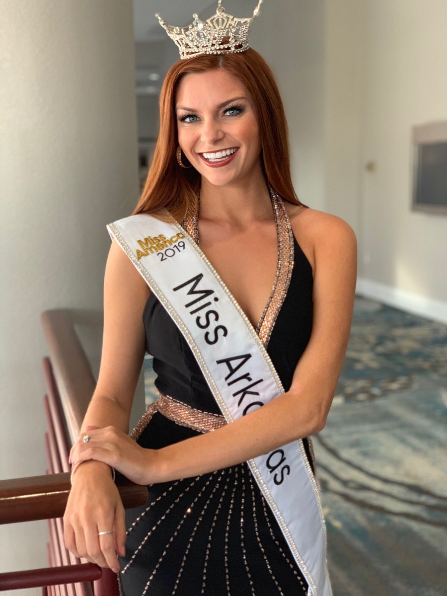 Miss Arkansas tweet media