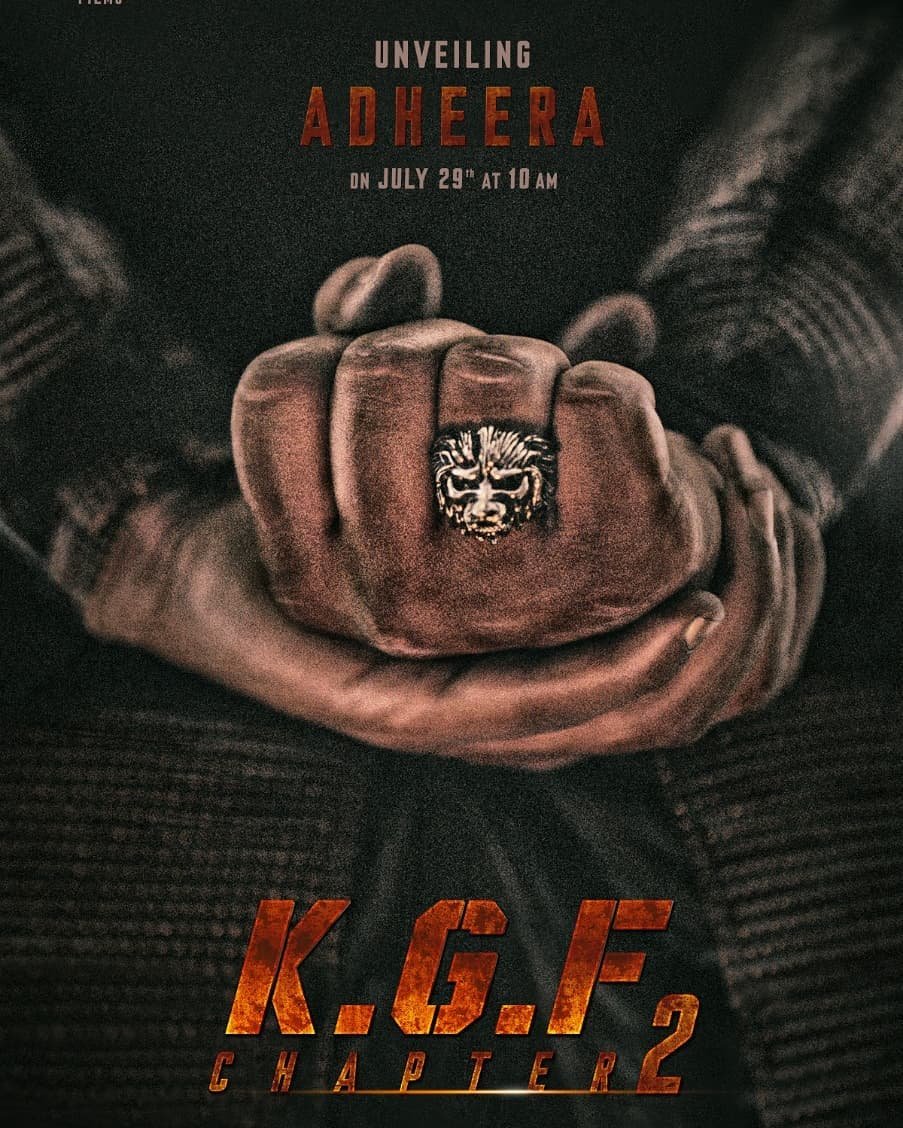 Anju17220724's tweet photo. Unveiling Adheera on July 29th💞💞😍😍😍😍🎉🎉🎉🎉 Waiting...✨🎉🎉🔥🔥🔥🔥🔥
#Yash #KGFChapter2 #KGF2 #Adheera #KGFChapter2UpdateTomorrow11Am
@TheNameIsYash @YashTrends @SrinidhiShetty7 @hombalefilms @VKiragandur @prashanth_neel @bhuvangowda84 https://t.co/EWtimHKi5x