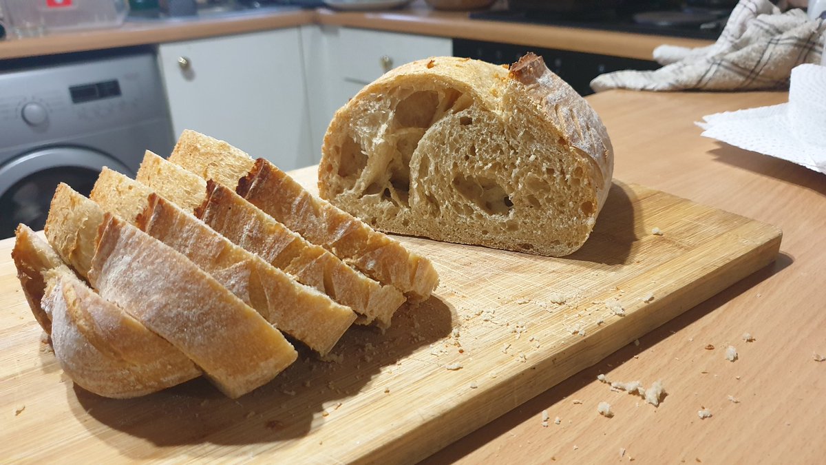 JG_Levin's tweet photo. One mistake led to a lot of learning and going on a rampage through @BakeWithJack weekly tips. And I learned a lot from @BakeWithJack, here's the proof 😉 https://t.co/bXLTIIdEkv