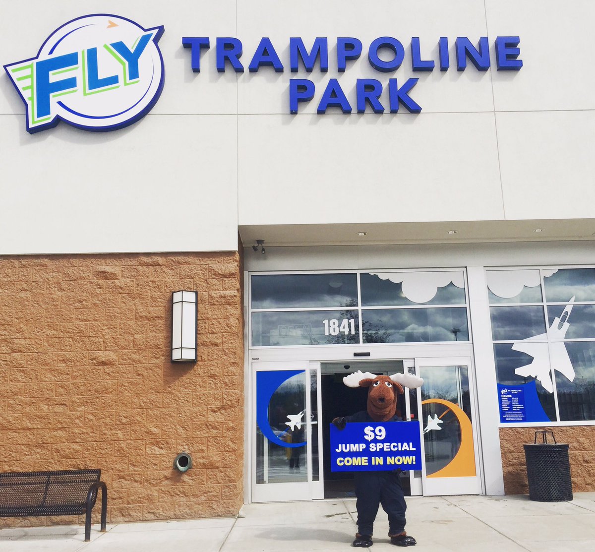 FlyWasilla's tweet photo. Attention ALL guest! Keep a sharp eye out for the Murphy the Moose Monday through Friday to snag a GREAT DEAL! See you soon! #FlyWasilla #GreatDeal #WeekdayFun #Jump https://t.co/MuXLLjBUuB