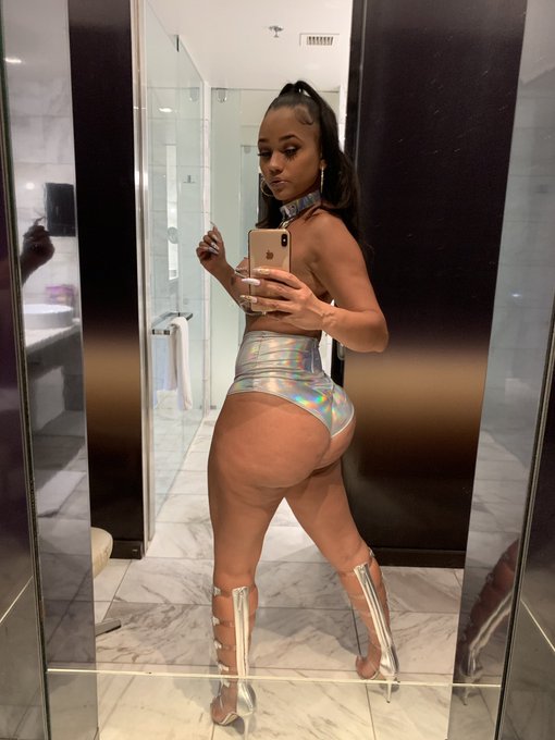 Ass looking good, cum join the party now on https://t.co/vpDTTqr44b &amp; https://t.co/b45DRMXz0p thanks<a href="/tag/thick"class="tags"><span>#thick</span></a><a href="/tag/ass"class="tags"><span>#ass</span></a><a href="/tag/fine"class="tags"><span>#fine</span></a><a href="/tag/oil"class="tags"><span>#oil</span></a><a href="/tag/redroselacubana"class="tags"><span>#redroselacubana</span></a><a href="/tag/cale"class="tags"><span>#cale</span></a>