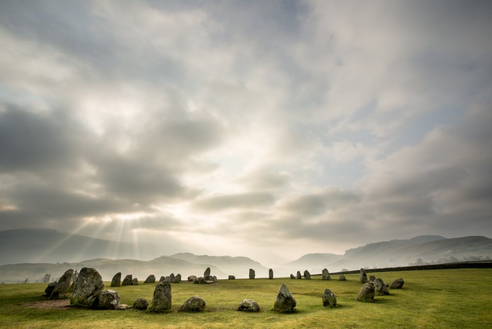 nationaltrust's tweet image. Ancient burial grounds, long-forgotten currency and mystical etchings lay hidden beneath layers of history at the places we care for. 

Dig into the past and discover the secrets below your favourite places: ow.ly/YnFl50vbDYg