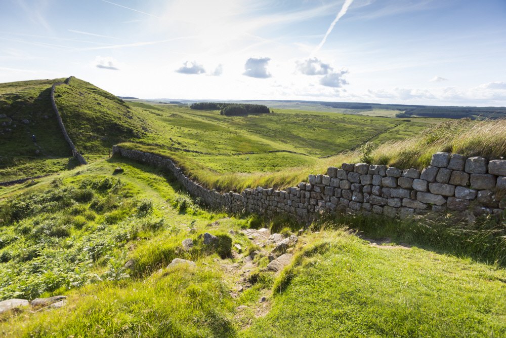 nationaltrust's tweet image. Ancient burial grounds, long-forgotten currency and mystical etchings lay hidden beneath layers of history at the places we care for. 

Dig into the past and discover the secrets below your favourite places: ow.ly/YnFl50vbDYg