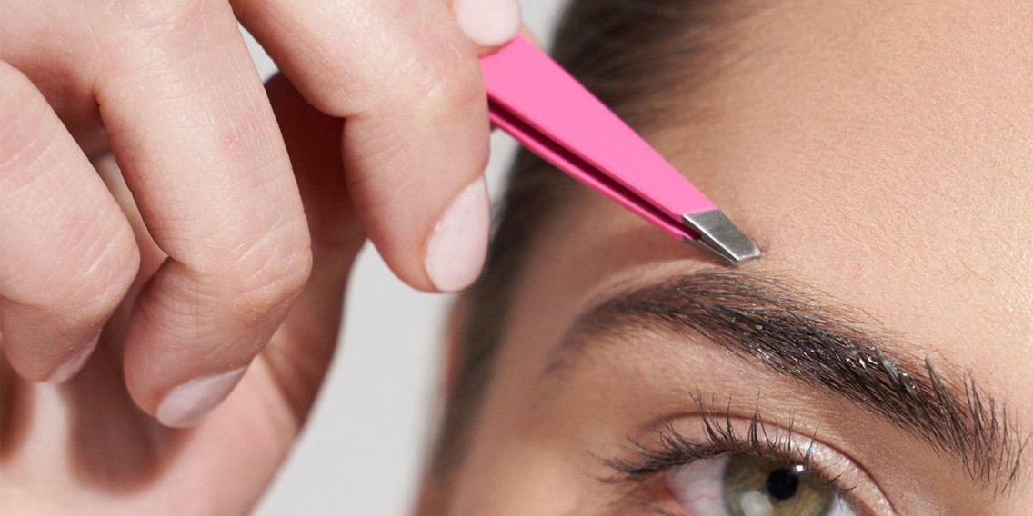 Boootstrapping's tweet photo. The best tweezers of 2019    Business Insider  Not all tweezers are created equal, and  ..

https://t.co/Taf85KLwSn https://t.co/h6Bh8PB0sK
