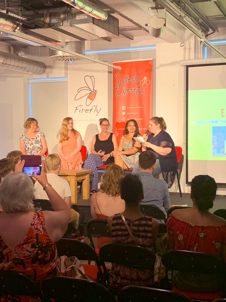 SweetCherryPub's tweet photo. Itโs a wrap! Thank you to our amazing panelists @GillStewart2 @KateMallinder @LucyTheReader and @alexsheppard, our chair @ChelleyToy and @Foyles for hosting! Look out for the podcast soon on @WBookishBlog! #EmpoweringTeensInYA #bookshopevent #panelevent https://t.co/FiWPrJZHZE