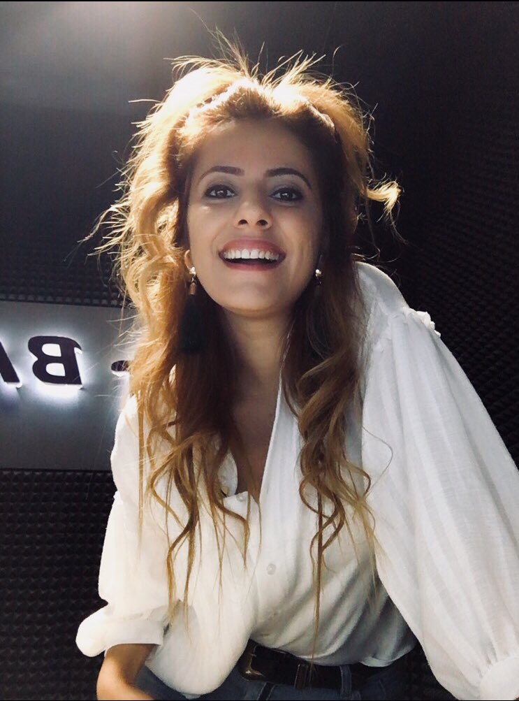 baygemradyo's tweet photo. Günaydın :) @reyhanguler geldi ✌️ Size anlatacakları var 😉
burada 👉 https://t.co/OwcKGwXPNx #canlıyayın #radyo #studio #baygemradyo #baygem #turkiyeninilkgenclikradyosu #gençlikradyosu https://t.co/HpBQpYuzQn