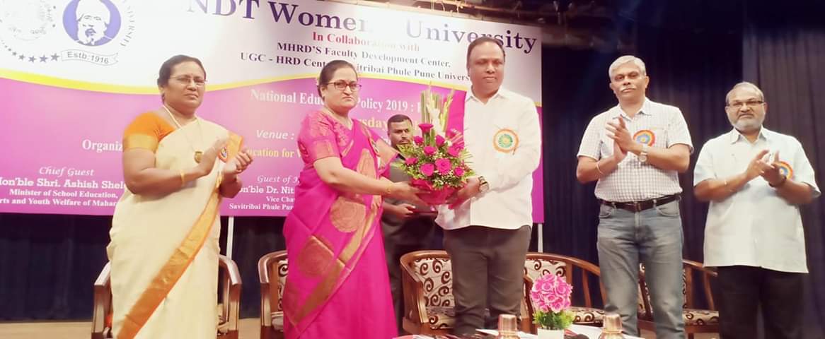 ShashiWanjari's tweet photo. Seminar on National Education Policy, oorganised by PVDT College of Education &amp; SNDT Women’s University in Collaboration @HRDMinistry Faculty Development Centre
&amp; UGC-HRD Centre, Savitribai Phule Pune University . Inaugurated by Honourable Minister Shri @ShelarAshish. https://t.co/TMtoG6DQU7