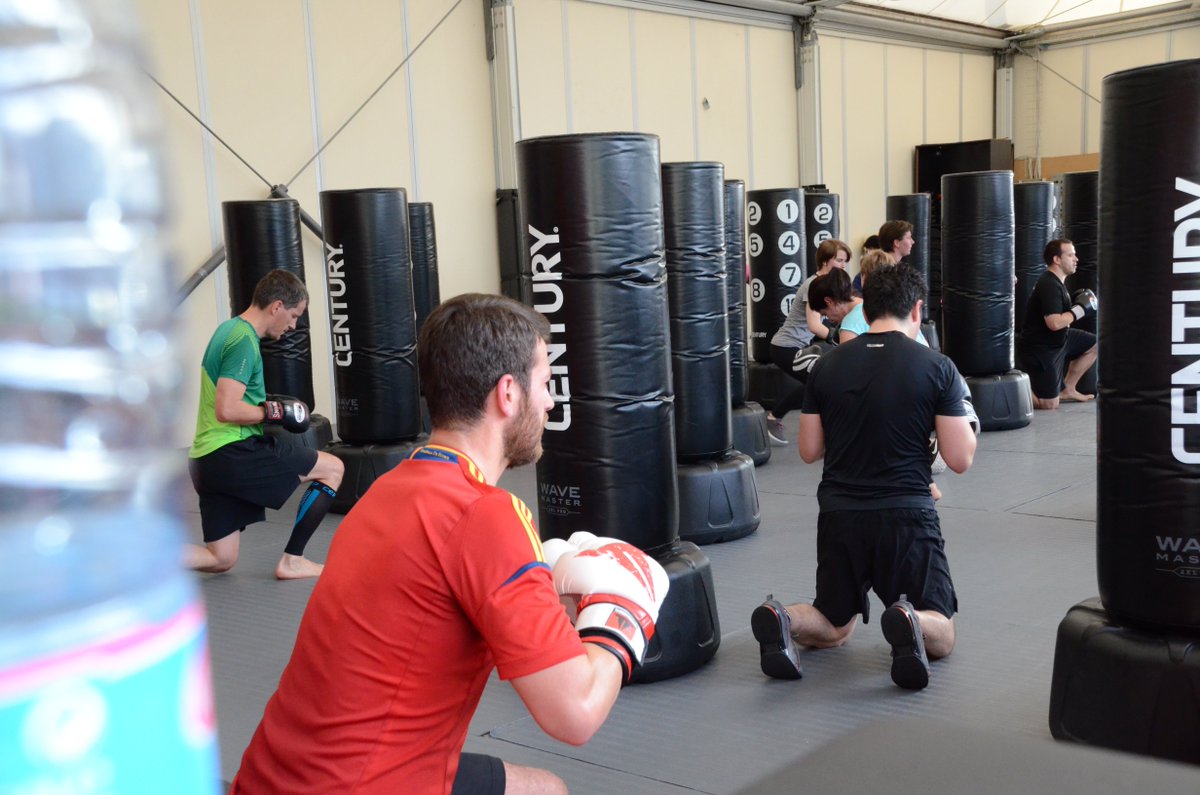 KravMaga_Lux's tweet photo. J'adore la bag class - Bag Class loving it! 👍if you agree!
.
.
.
.
.
 #bagclass #jab #cross #hook #roundkick #combo #combative #uppercut #kravmaga #kickyoufit #jointhetribekickyoufit #kmx #kml #kravmagacenterluxembourg #selfdefense #imilichtenfeld #bereldange #luxembourg https://t.co/0RzSueaPPm