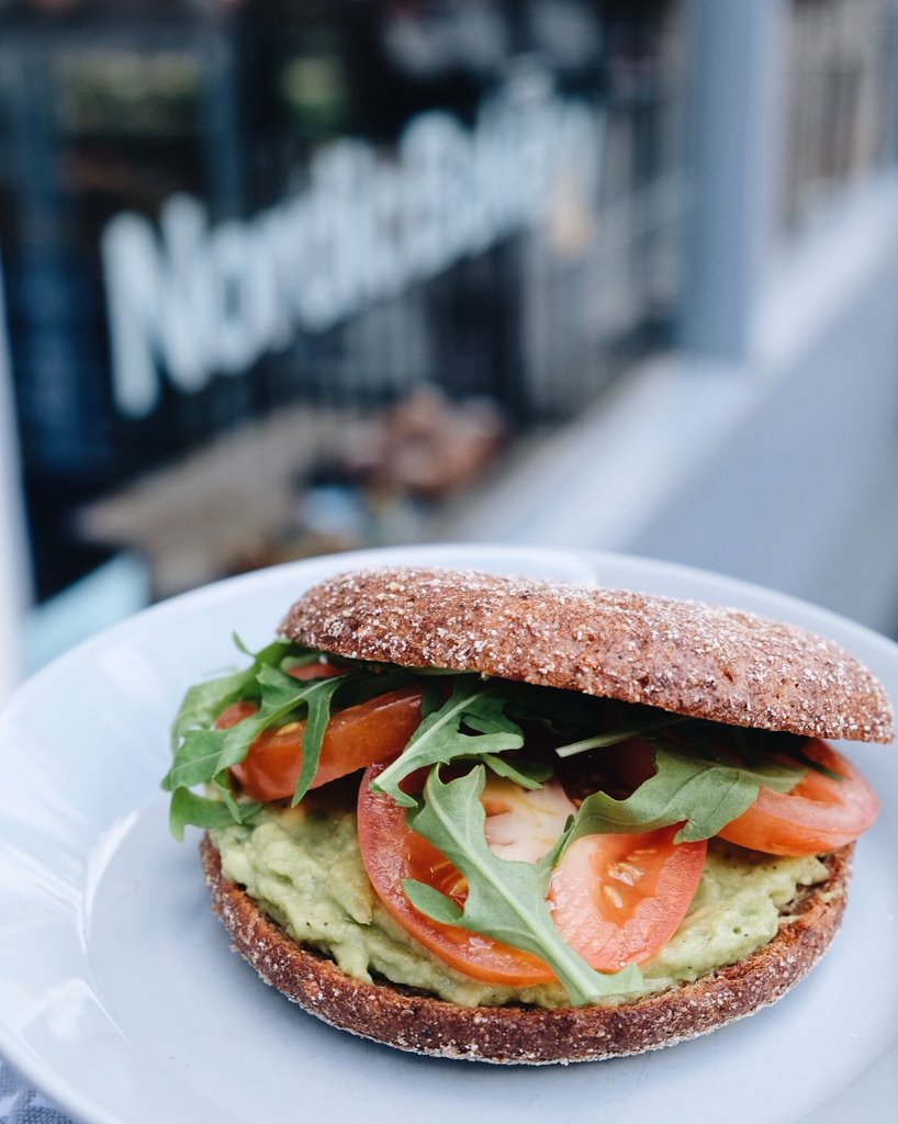 nordicbakery's tweet photo. Enjoy our new avocado, tomato and rocket on rye https://t.co/Vl64MvIzZZ