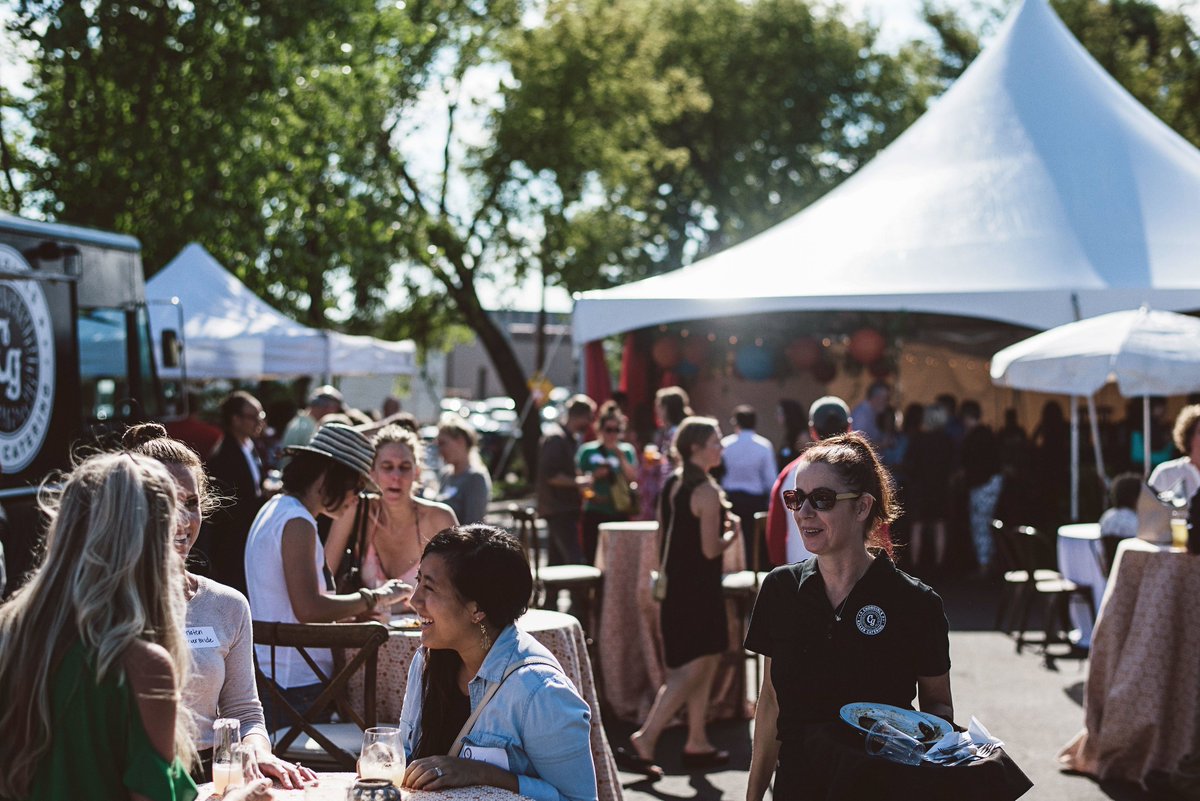 Throwback to our Vol 3 Grand Opening Party. We can't believe it's been 2 years already. Time flies when you’re having fun! #throwbackthursday #grandopening #summerparties

📸: @lucasbotzphoto