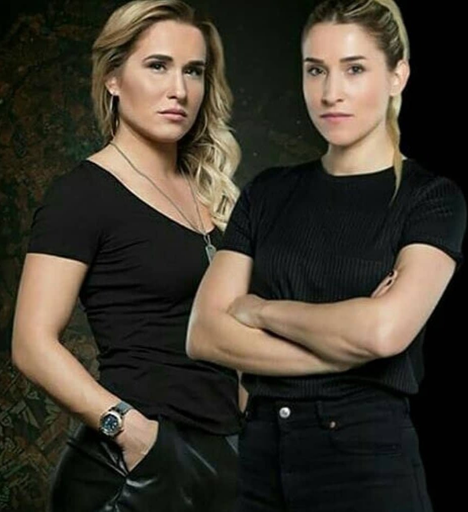 kimnederse desin survivorun enhızlı parkur yarışmacıları dır semaAydemir ve sedaOcak
diyer yarışmacıların hızı sadece normaldir