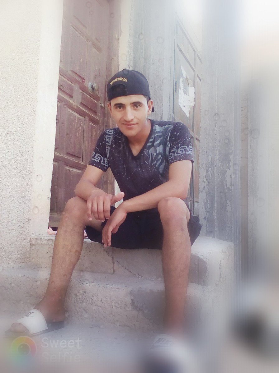 s_crazi's tweet photo. الصباح الذي يبدأ بالتوكل .. ينتهي بالتوفيق ..❤❤

💛جمعة مباركة💛 https://t.co/g4mKJPI4FQ