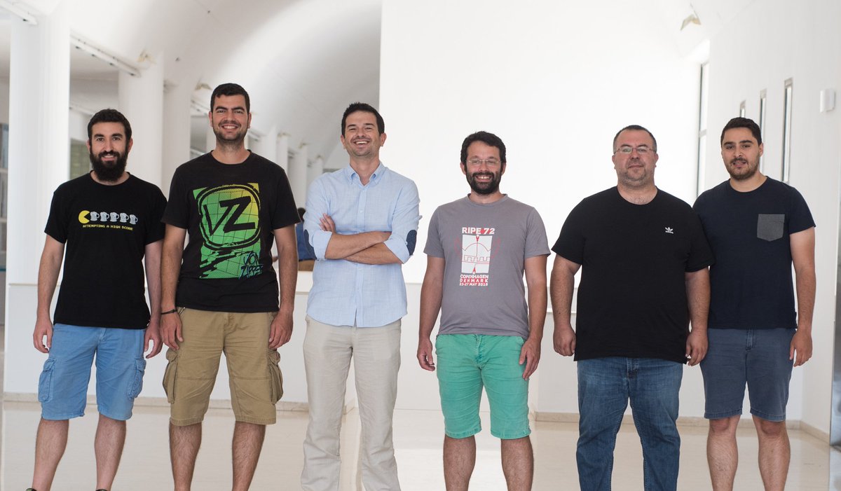 FORTH (@forth_ite) on Twitter photo Associate Professor Xenofontas Dimitropoulos, Affiliated Researcher to ICS-FORTH, ERC Starting Grant holder, and his team, the INSPIRE research group, were awarded their second ERC Proof of Concept grant for the RAVEN project.
#ERCPoC
<a href="/ERC_Research/">European Research Council (ERC)</a>
forth.gr/index_main.php… Associate Professor Xenofontas Dimitropoulos, Affiliated Researcher to ICS-FORTH, ERC Starting Grant holder, and his team, the INSPIRE research group, were awarded their second ERC Proof of Concept grant for the RAVEN project.
#ERCPoC
<a href="/ERC_Research/">European Research Council (ERC)</a>
forth.gr/index_main.php…