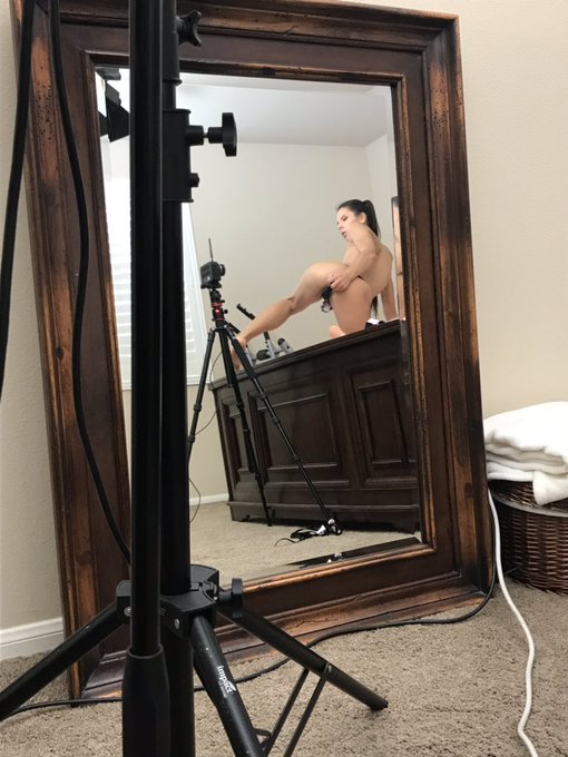 Watch Erotic Customs By Tiffany Paris's leaked NSFW photo on TwXstars