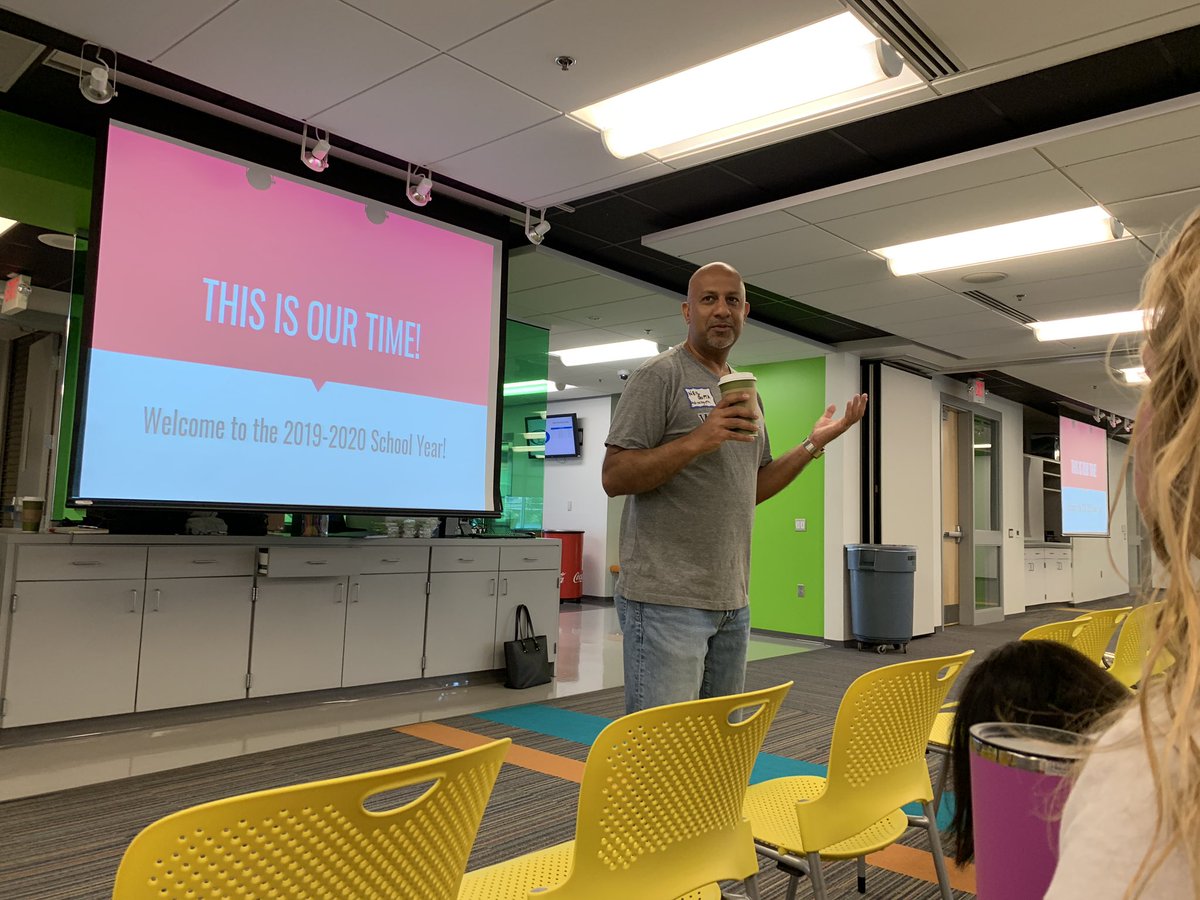 LauraGilchrist4's tweet photo. Witnessing @drneilgupta kickoff #edcampldroh in the most awesome way! #rockpaperscissors #gratitude #positive #laughter #relational #writeyourownnarrative #joyfulleaders @bethhill2829 @thomascmurray @smgaillard #celebratemonday @edcampldroh https://t.co/aQulPDkE89