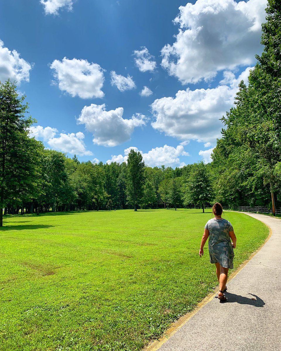 Walking into the weekend with nothing but blue skies here! 

Sokyfilm.com
#kentuckysbiggestbacklot #sokyfilm <a href="/GLBCChamber/">GlasgowBarrenChamber</a>