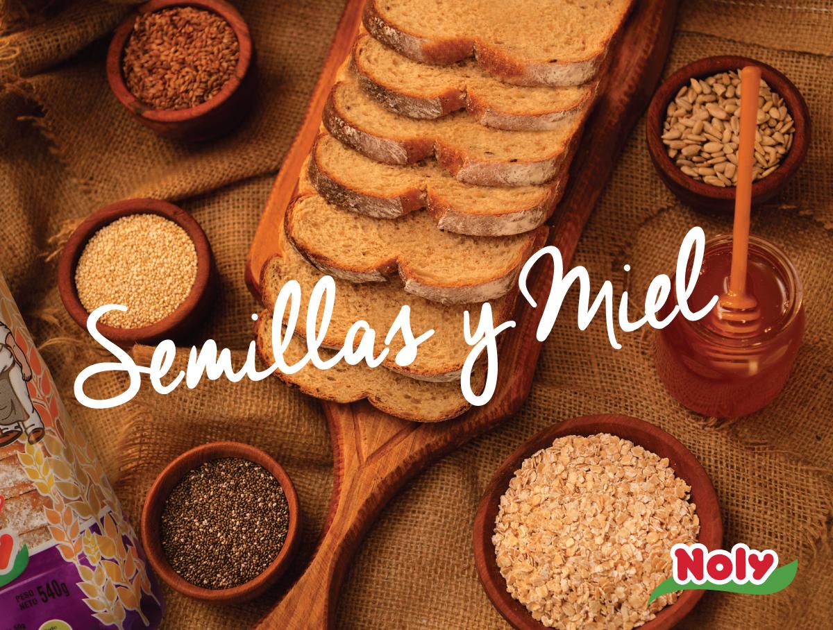 Nolyalimentos's tweet photo. La más rica miel y una lluvia de semillas, el secreto para un pan exquisito.
¿Todavía no probaste nuestro QuePán! Semillas y Miel? Es riquÍsimo 😋
#semillasymiel #QuePan #noly #siempreentumesa #miel #semillas #pan #bread https://t.co/PaTzwj4HgI