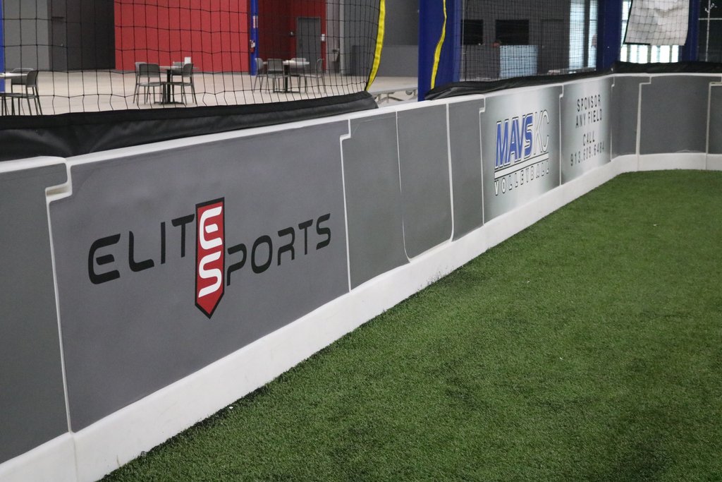 EliteCentersKC's tweet photo. Fall sports season is right around the corner! Get your practice in on one of our soccer fields. Reserve yours today: https://t.co/SZ2ncY2z9f 

#kcfitness #kcfit #fitkc #olathe #lenexa #kansascity #healthykc https://t.co/B8QCHe9z1H