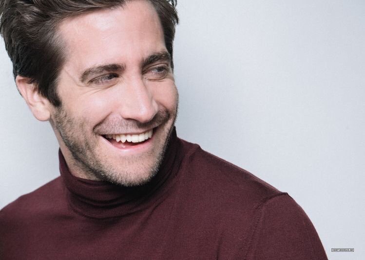 джейк джилленхол улыбка. фильмография джейка. фильмография джейка. джейк джилленхол версия. Jake gyllenhaal обои.