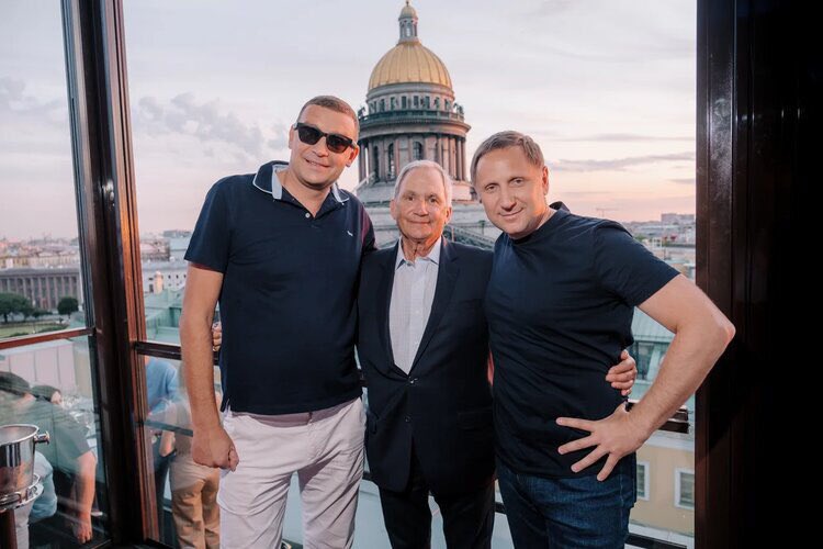 murugov's tweet photo. This week in #SaintPetersburg we hosted Semi-Final Round of Judging for 47th International Emmy Awards. Amazing day, thank you to everyone
involved! @iemmys @nathbren @shawsam  @izzetpinto78 @nezlobak @starmediafilms https://t.co/K5MArGDwN2