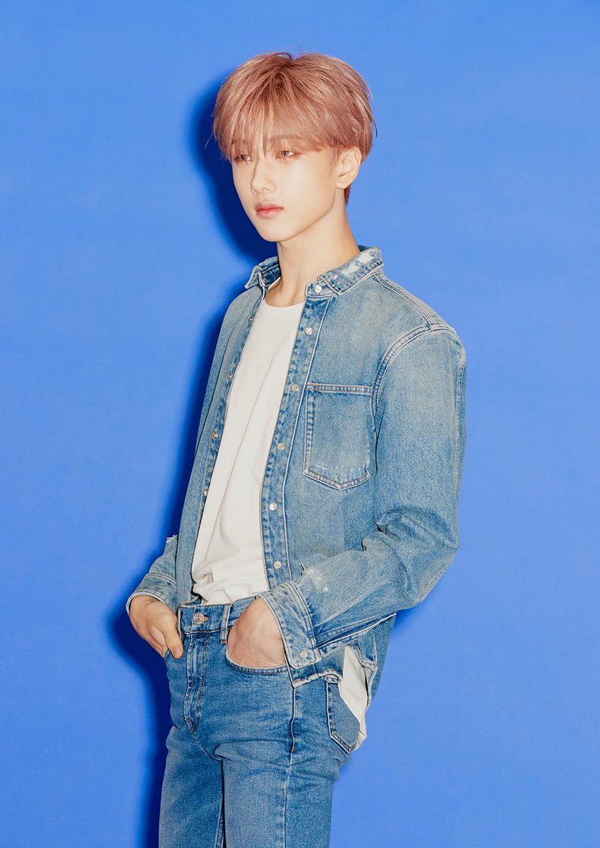 NCT 태용 🌹 tweet media