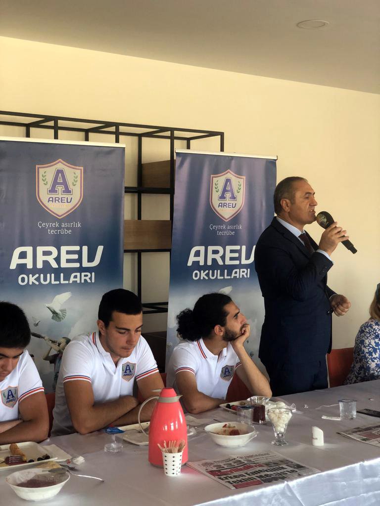 AREV Okulları tweet media