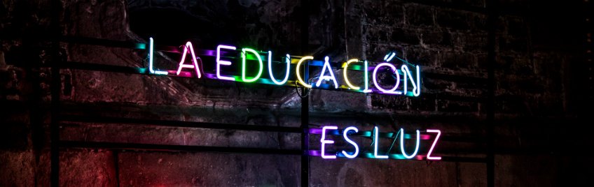 MOKKnowledge's tweet image. The Museum of Knowledge explores the best way to learn Spanish and become an expert linguist. museumofknowledge.com/best-way-learn…