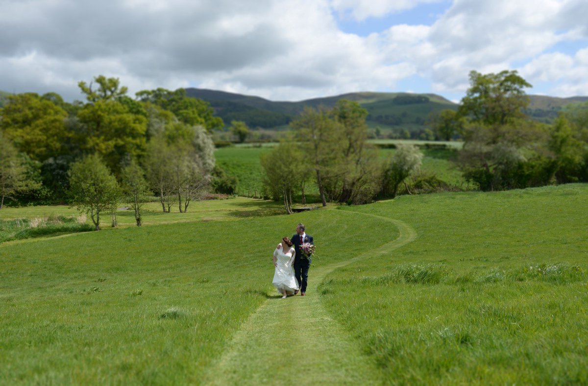 And this is why we love photographing weddings in North Wales! A gorgeous country wedding just outside Ruthin at @ValeCountryClub #weddingphotography