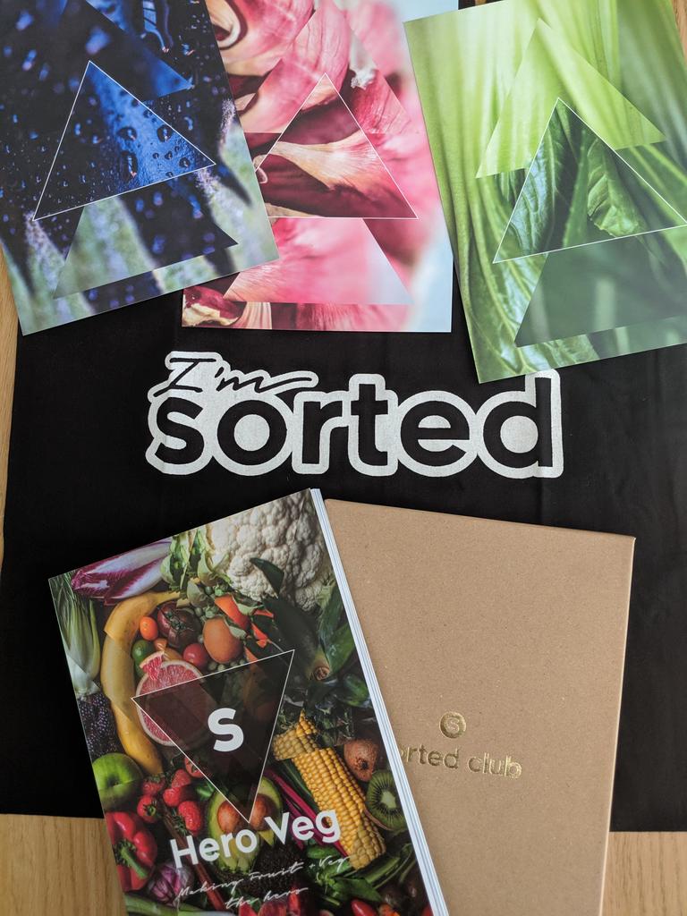 MaatyMouseey's tweet image. @sortedfood YES! so happy this has arrived! THANK YOU! #sortedclub #imsorted #cookbook #colk #food #veg #fruit #healthy