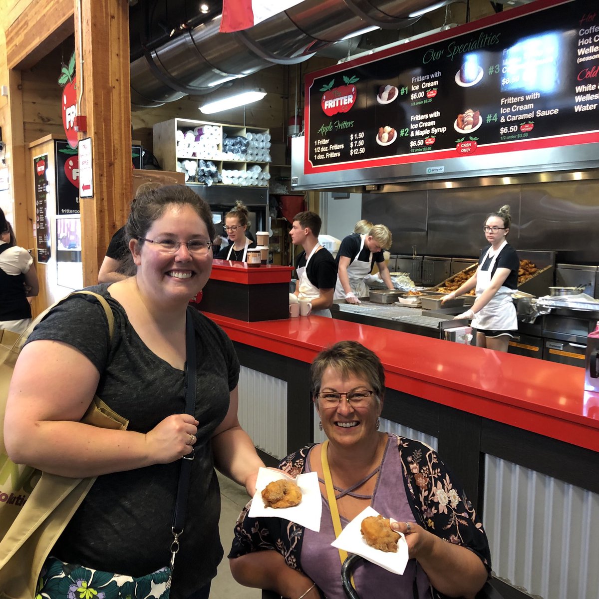 CristinaBerry10's tweet photo. I love all the colours you find at the #farmersmarket Oh and these two make me #smile #bhsummer19 #photochallenge @bustedhalo #friends #daytrip #applefritter @stjacobsmarket https://t.co/6WjD7iKndZ