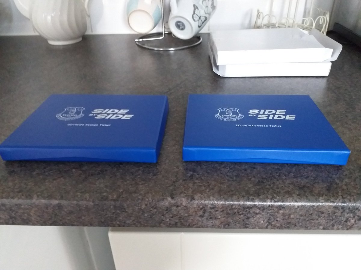 Side by side 💙 #UTFT