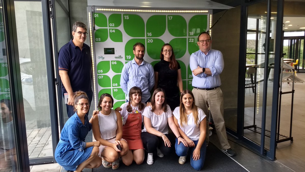 JGarciaBarrasa's tweet image. Presentación de resultados de la 4 edición del #CircularTalentLab. PICKEEP es una idea para favorecer el reciclaje en festivales y playas, y ha sido ideado, diseñado y ejecutado por 6 chic@s mentorizados por @ecoembes y @CampusIberus en @TheCircularLab. Gran trabajo! 👏🏻