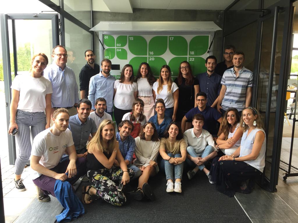 JGarciaBarrasa's tweet image. Presentación de resultados de la 4 edición del #CircularTalentLab. PICKEEP es una idea para favorecer el reciclaje en festivales y playas, y ha sido ideado, diseñado y ejecutado por 6 chic@s mentorizados por @ecoembes y @CampusIberus en @TheCircularLab. Gran trabajo! 👏🏻