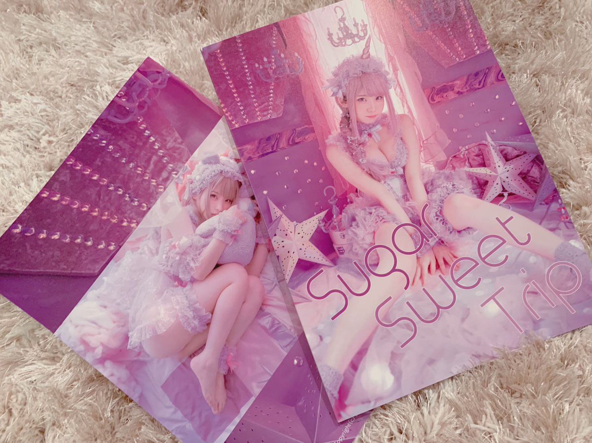 えなこ 夏コミで頒布する新作写真集の見本誌が届きました 内容 ページ数ともに大ボリュームな1冊になっているので絶対ゲットしてほしい ๑ ๑