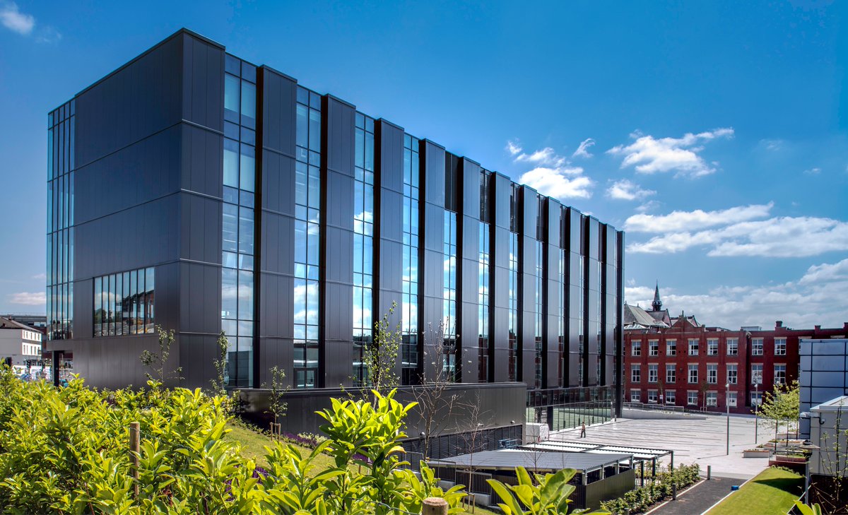 What a beauty! 😀 We're rather proud of our Engineering Innovation Centre #building for the University of Central Lancashire in #Preston A fitting first flagship building in the £250m @UCLanmasterplan @UCLan @BAMConstructUK #construction #northwest @NWCH2 @leponline @LancashireCC