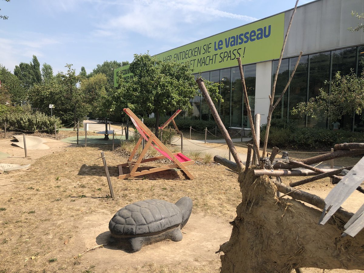 ALUTTERSCHMITT's tweet image. Ohé Ohé 😁Terre d’eau en vue #CD67 les Festiz @leVaisseau67 c’est demain samedi 27 juillet @toutlebasrhin  : toute l’équipe du #Vaisseau en pleins préparatifs pour une soirée festive 🌴🌞💧@F_Bierry