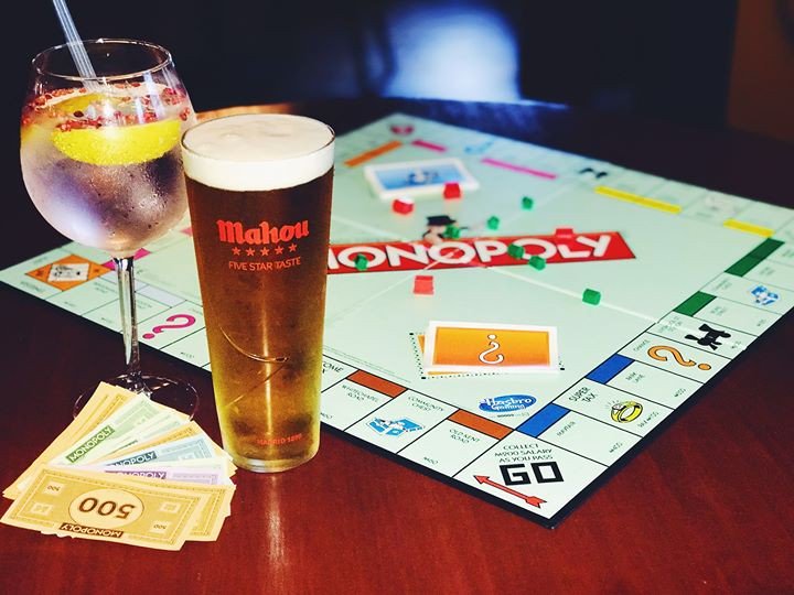 Cheers to the weekend - we'll be playing Monopoly inside til the weather makes its mind up, then we'll be on the terrace 😋