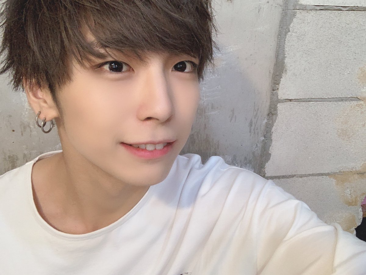 駿太 99ぱらだいむ V Twitter 羽鳥駿太 髪を切りました