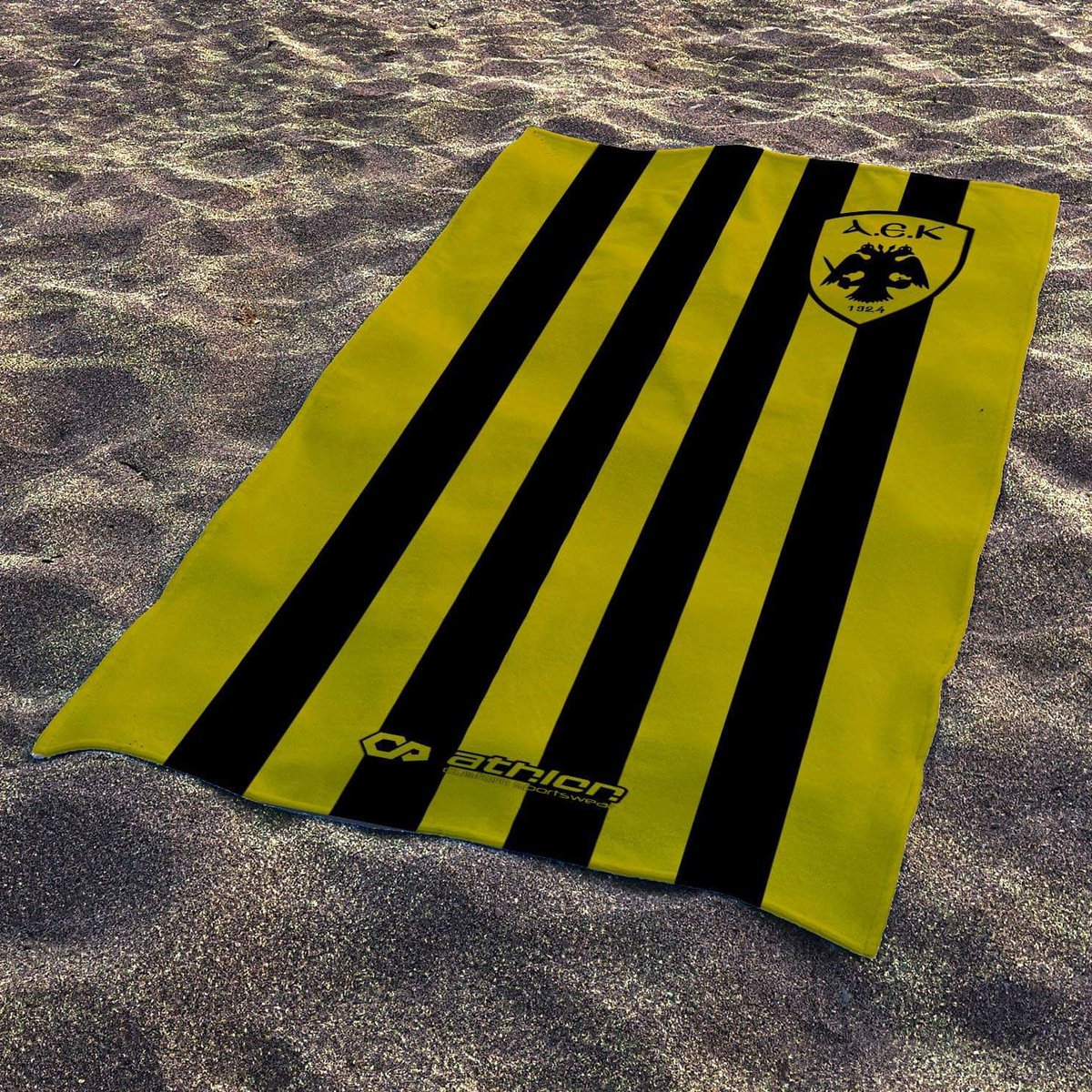 aekeshop's tweet photo. Νέα πετσέτα θαλάσσης ΑΕΚ ριγέ. 🏖🖤💛
#aekeshop #aeksummer #aek #eShop #aekfamily #eshopaek #pameparalia #eimaiAEK #Greece https://t.co/EfbKQAeqNS