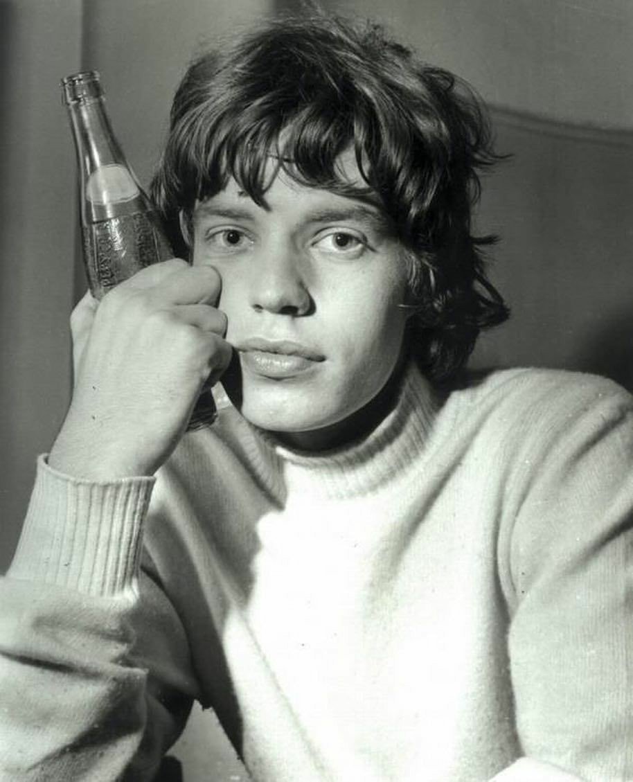 Happy Birthday Mick Jagger.... 

The Rolling Stones - Let\s Spend The Night Together

 