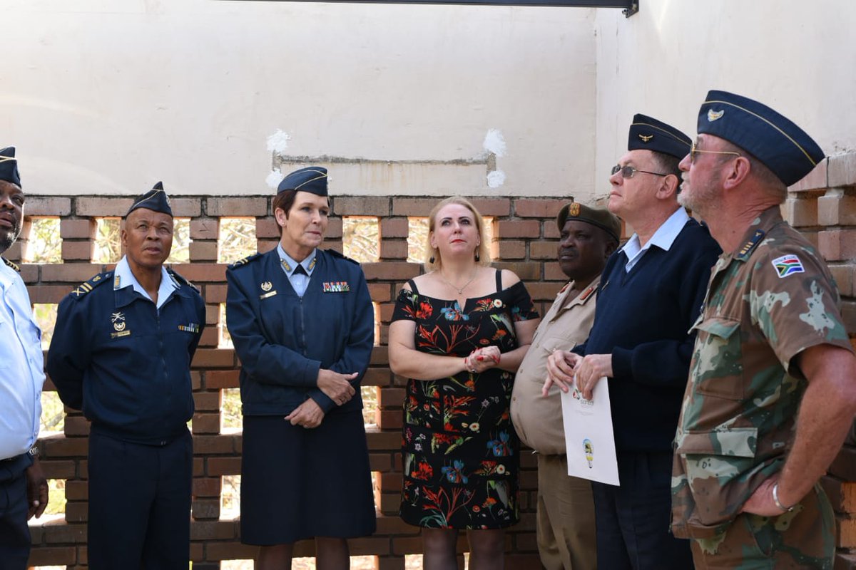 SANDF_ZA's tweet photo. Maj Gen J. Ledwaba, GOC of Defence Works Formation together with Maj Gen T. Jacobs, Chief Air Staff Logistics and Dr Karen Surridge, Centre Manager SA National Energy Development Institute, launched the Solar Water Heating System at AF Gymnasium in Hoedspruit on 26 Jul 19. https://t.co/2L3lOonToP