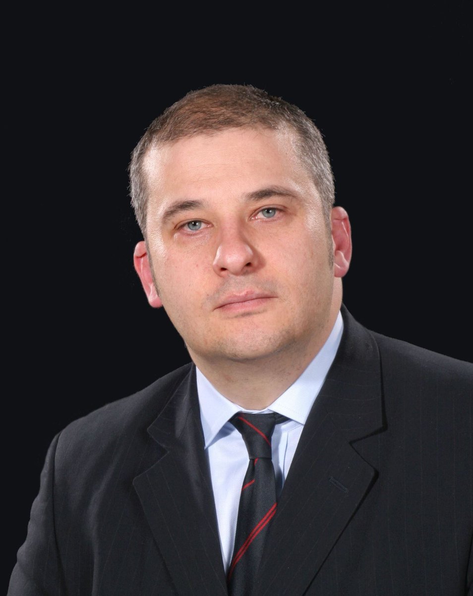 UCLIoN's tweet image. Welcome to UCL Queen Square Institute of Neurology. Our mission is to translate world class neuroscience discovery research into treatments for patients. We train the next generation through PhD & MSc programmes. Director Prof Michael Hanna (tweets from our director signed MGH)