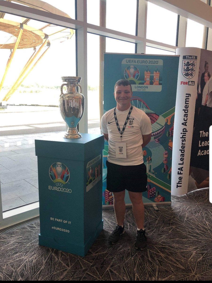 SHFAYC's tweet image. A fantastic week had by Lewis at St. George's Park for the @TheFA_NYC Leadership Academy.

"It was a privelidge to experience a number of insightful workshops and meet so many great people. I can't wait to continue my journey of development over the next year". 

#FALA19