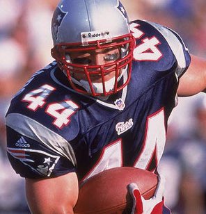 We've got Marc Edwards days left until the  #Patriots opener!The former Norte Dame standout was signed by the Pats before the 2001 season, and was a key part of the offense during the SB36 runIn two years in New England, he amassed 599 all-purpose yards & 3 TDs on 130 touches