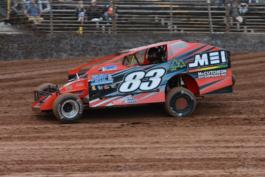 Lernerville's tweet image. You want Modifieds, we’ve got Modifieds . . . Four divisions of them on tonight’s Modified Mania card under what should be Chamber of Commerce skies! @ModifiedTourInc UMP EMods, @RUSHSportMods and Elite EMods!