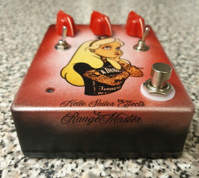 EffectsHello's tweet photo. Black and candy apple red nitrocellulose burst - what do people think?
#black #candy #apple #red #burst #nitro #lacquer #nitrocelullose #rangemaster #silicon #germainium #becausetone #blues #bluesguitar #bluesguitarist #blonde #guitarnerds #knowyourtone #music #instacool https://t.co/WxxVkqyWvE