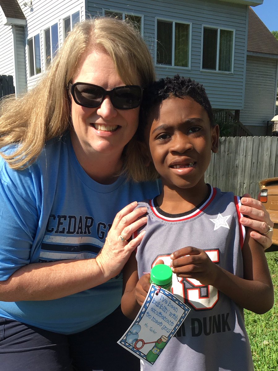 AngieT940's tweet photo. @CGETwolves #hellocge https://t.co/GMchfpMXPd